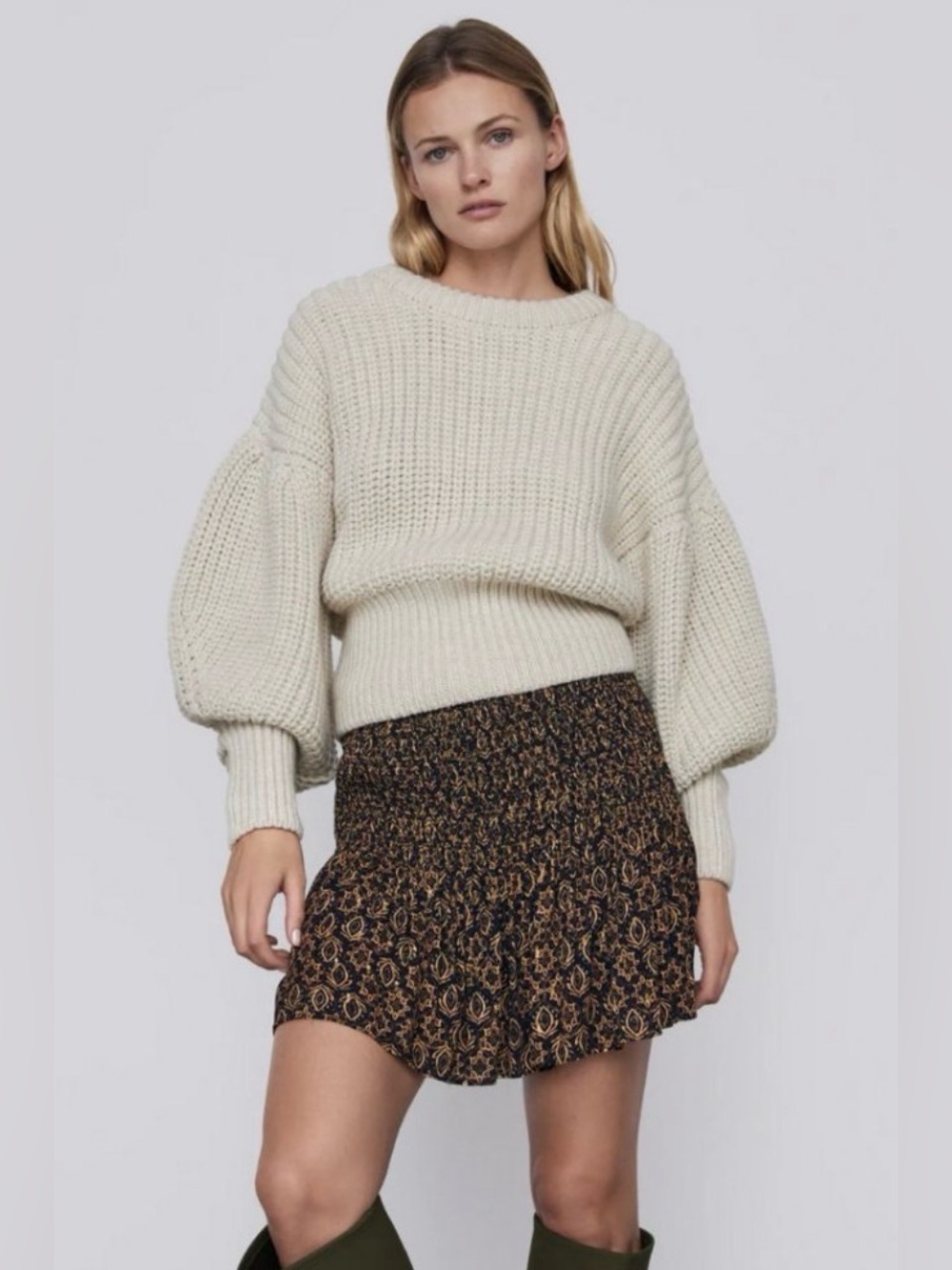 NWT ZARA Hight-Waisted Boho Printed Mini Skirt - Medium
